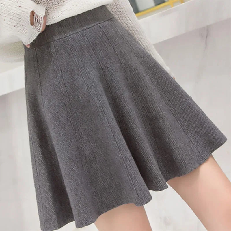 Women’s Knit Mini Skirt