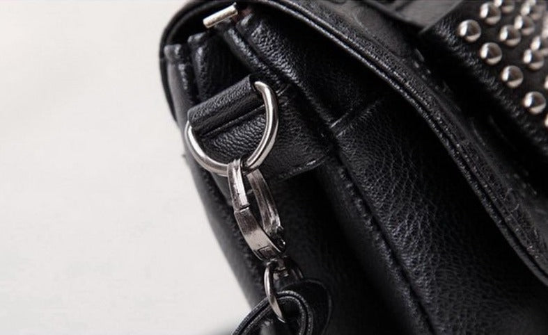 Lara Shoulder Bag